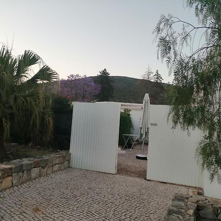 Duas Casas De Ferias Medronhal Faro Em 520 - 2 Exterior photo